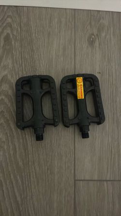 Black Plastic Bike Pedals Pair