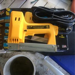 New In Box - Arrow Stapler/brad Nailer  Etf50PBN