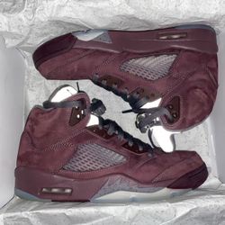 Jordan 5 Burgundy worn twice