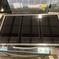JENN AIR 36” INDUCTION COOKTOP 6 BURNERS NEW with WARRANTY etc.
