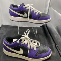 Nike Shoes Size 51/2