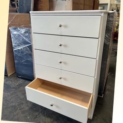 5 drawers dresser / Five drawers dresser
