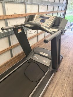 Nautilus T916 Treadmill Good condition