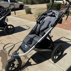 Thule Urban Glide 2 - Adventure Tested!