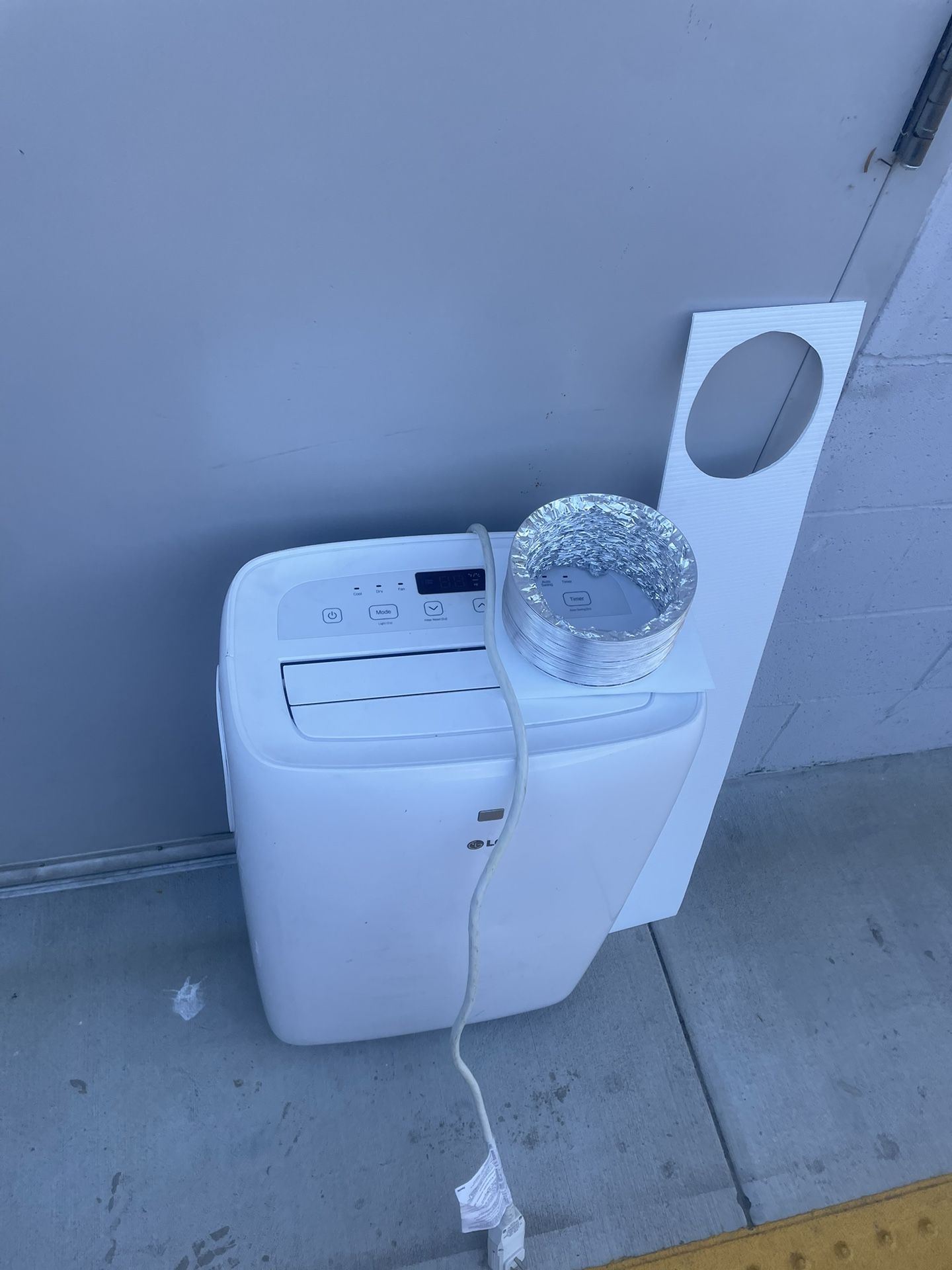 Air Conditioner 7k Btu Used LG