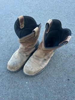 Men’s Shoes Size 11-1/2, Heavy Duty Irish Settler Steel Toe Work Boots. In Fair Condition with No Rips, Simply Normal Wear. ONLY: $10.