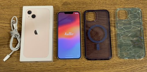 Unlocked iPhone 13 - 256GB - Pink