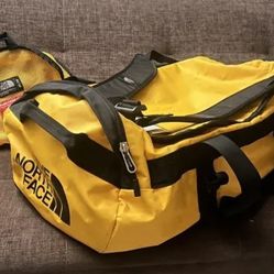 North face Base Camp Duffle Bag, Retails 200$ Only Asking 50$