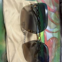 Louis Vuitton Sunglasses LV