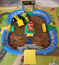 Monster Jam Pit and Launcher