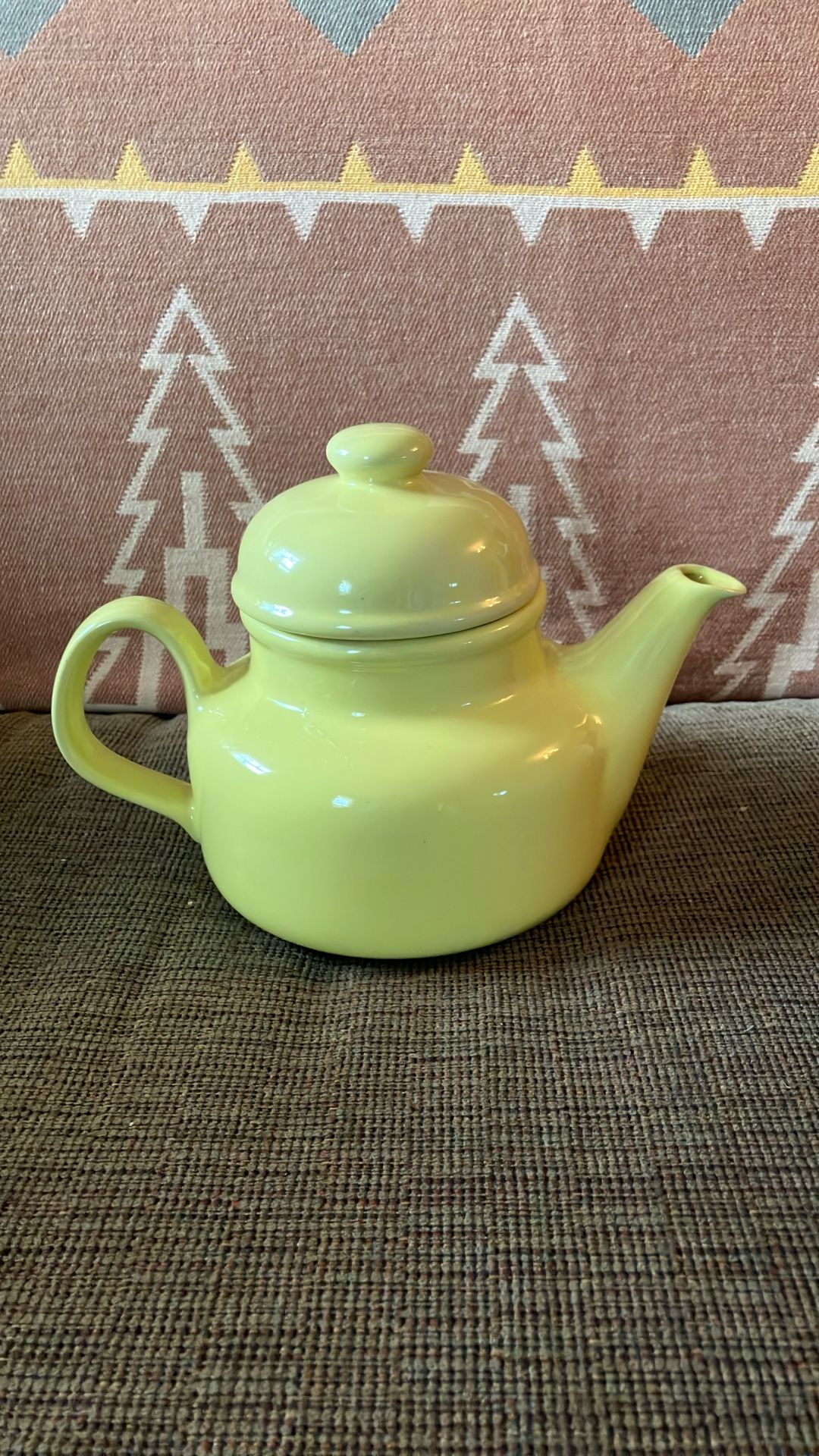 4 Cup Yellow Tea Pot Ceramic