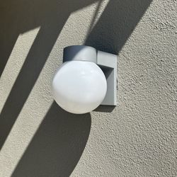 Luminaire MCM Globe Light