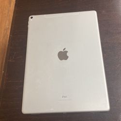 iPad 12.9 Second Gen Wifi Only 