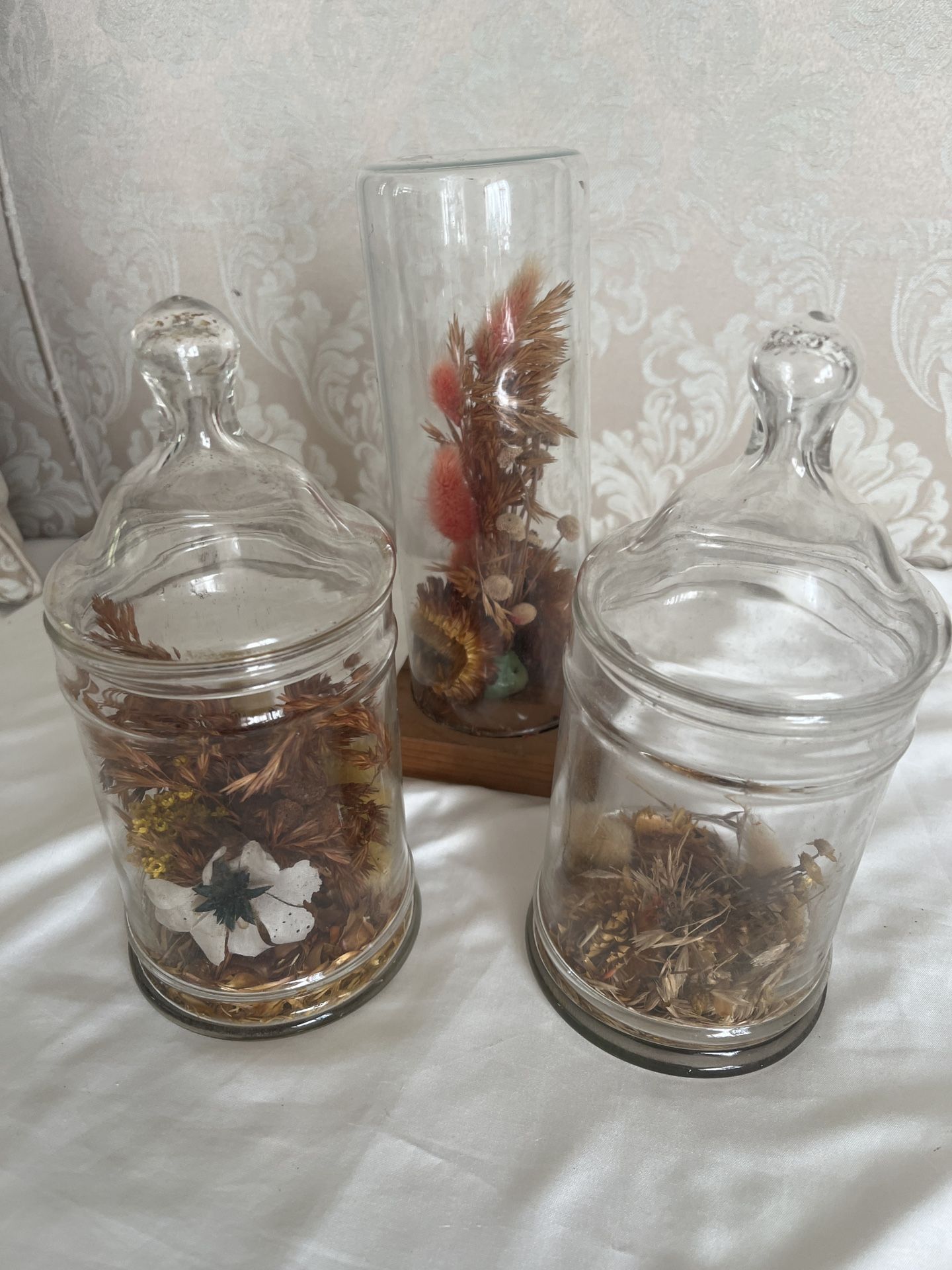 Set of 3 Decorative Glass Jars with Dried Flowers