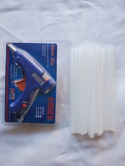 Hot Glue Gun with 18 Glue Sticks
