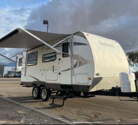 Travel Trailer 2010
