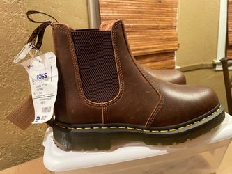 Brand New Never worn Men’s size 8/9 boots