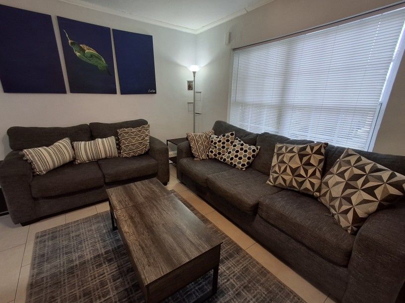 Sofa And Love Seat Set 
