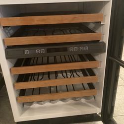24” Sub Zero Dual Wine Cooler Model 424