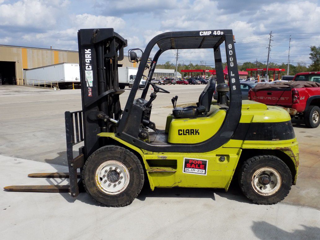 Forklifts for sale 2000#-8000# capacity, Propane, diesel, electric, from $2-10,000