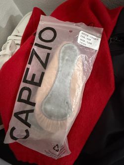 Capezio ballet shoes for kids size 7.5 M