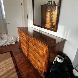  Luxury Vintage Chippendale Burl Wood Bedroom Dresser And Tall Boy Chest