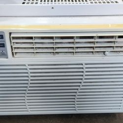 AIR CONDITIONER 
