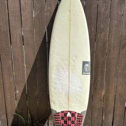 Christenson Shortboard 5’9”