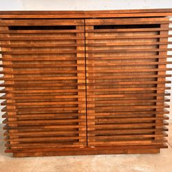 Mid Century Modern Linea Bar