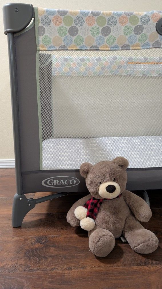Graco Pack N Play With Extra Mattress