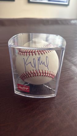 Keibert Ruiz autograph