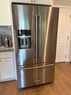 KitchenAid 26.8 Cu. Ft. Stainless Steel French-Door Refrigerator – Repair Needed