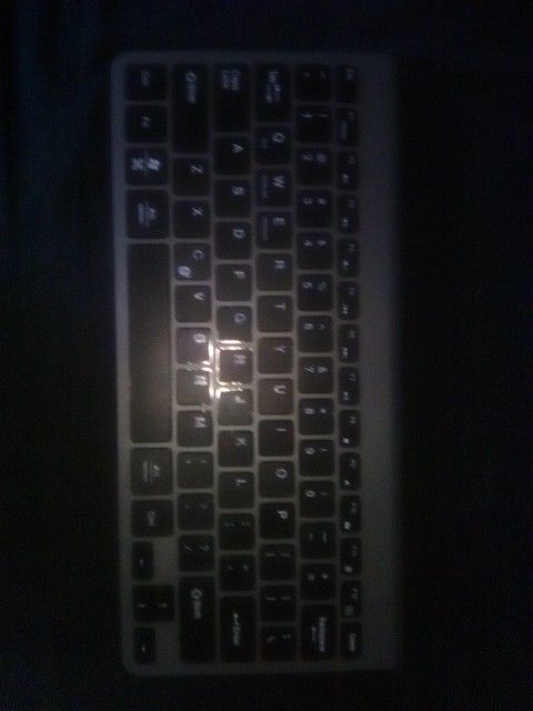 Bluetooth Keyboard 