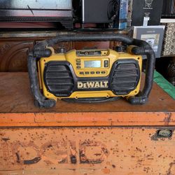 DeWalt Speaker