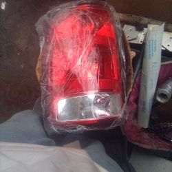 Brand New GMC Sierra Tail Lights 2007