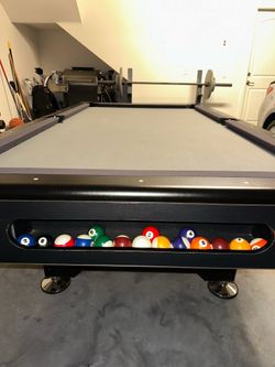 Pool table