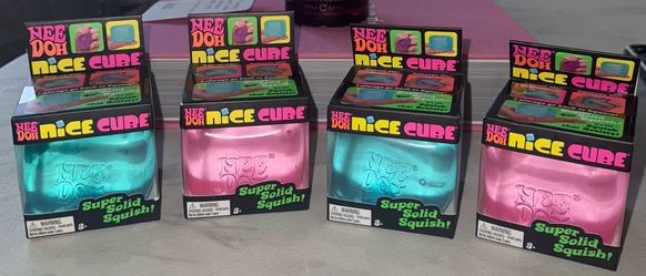 Schylling NeeDoh Nice Cube