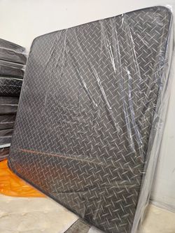 TOP QUALITY KING MATTRESS 12 INCHES 2 SIDED WITH BOXSPRING SPECIAL