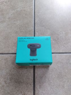 Logitech C270 HD Webcam HD 720p Widescreen HD Video Calling Noise-Redu