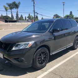 2013 Nissan Pathfinder