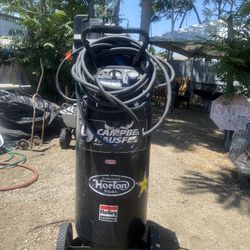 Air compressor