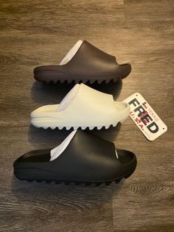 Yzy slides