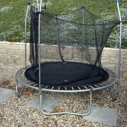Trampoline 