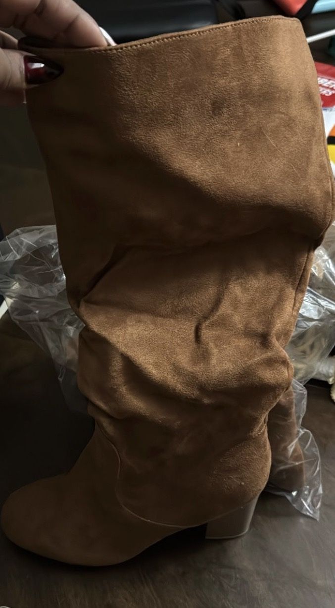 Women’s Brown, Chunky Heel Boot