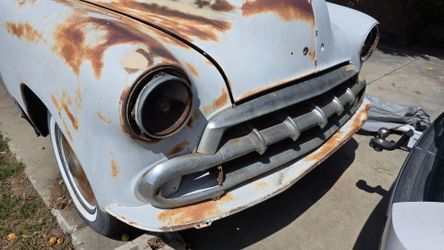 1952 chevy deluxe