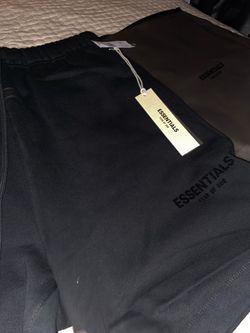 Black essential shorts size medium