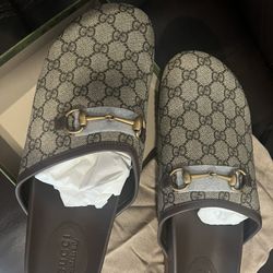 Authentic Gucci Slides brand new With Receipt 