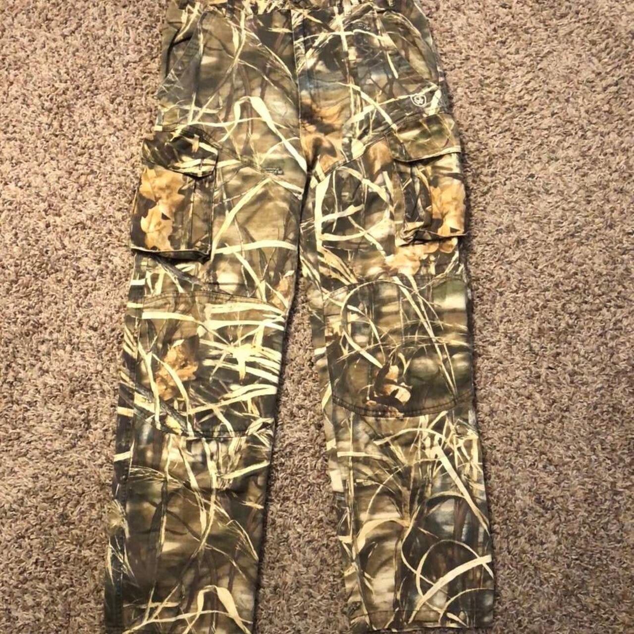 Game Winner Camo Cargos 