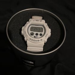 G Shock /SEPREME/ Northface Watch 