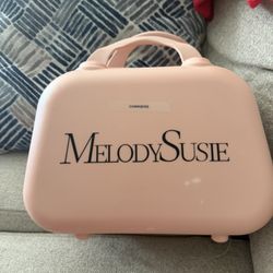 Melody Susie Hard Case